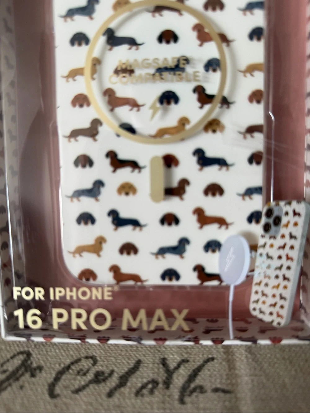 Poppy Dog Print MagSafe-Compatible Case for iPhone 16 Pro Max - White/Multi
